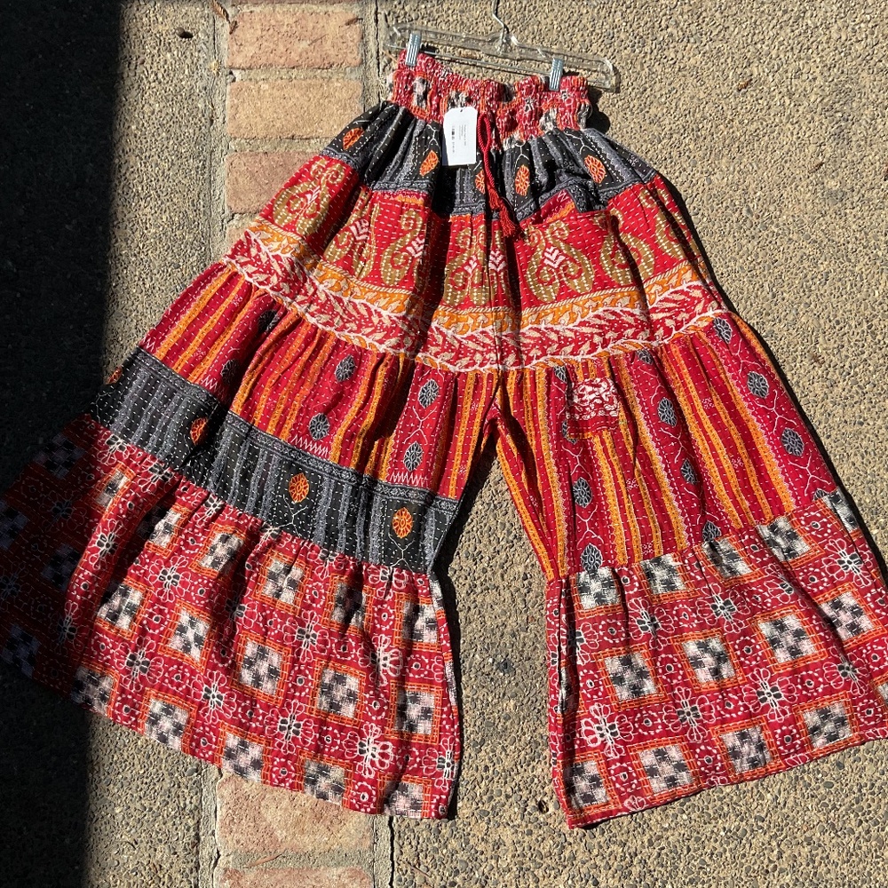 2 NWT CHATEAU BEL AGE BOUTIQUE BOHO PANTS $25 EACH